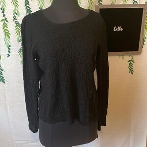 Size Small J. Jill Black Stretch Long Sleeved Blouse B2